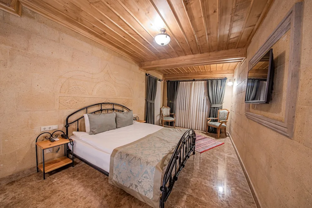 Stone Deluxe Room