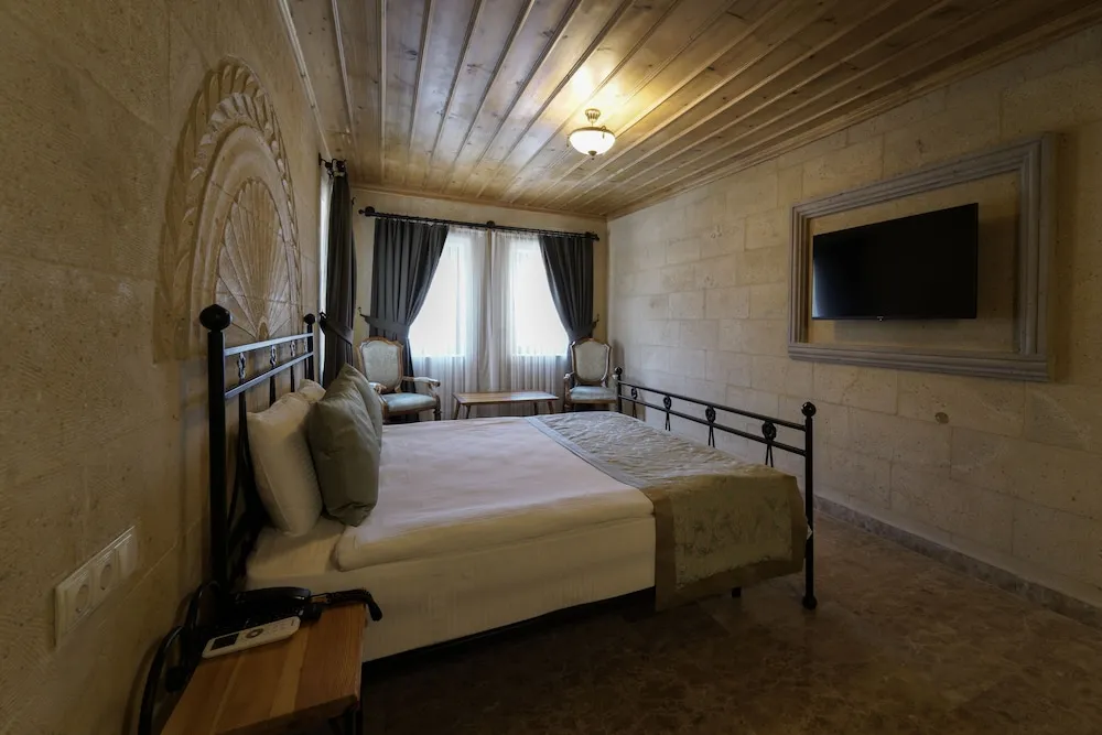 Stone Deluxe Room