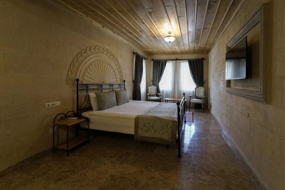 Stone Deluxe Room
