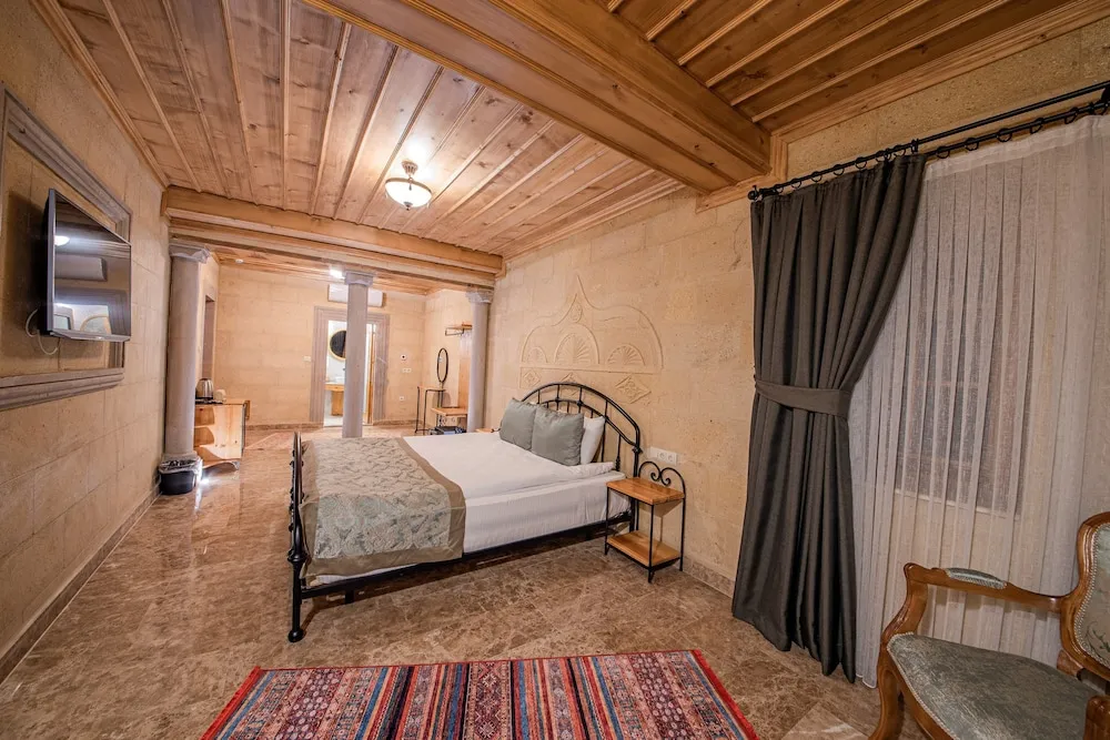 Stone Deluxe Room