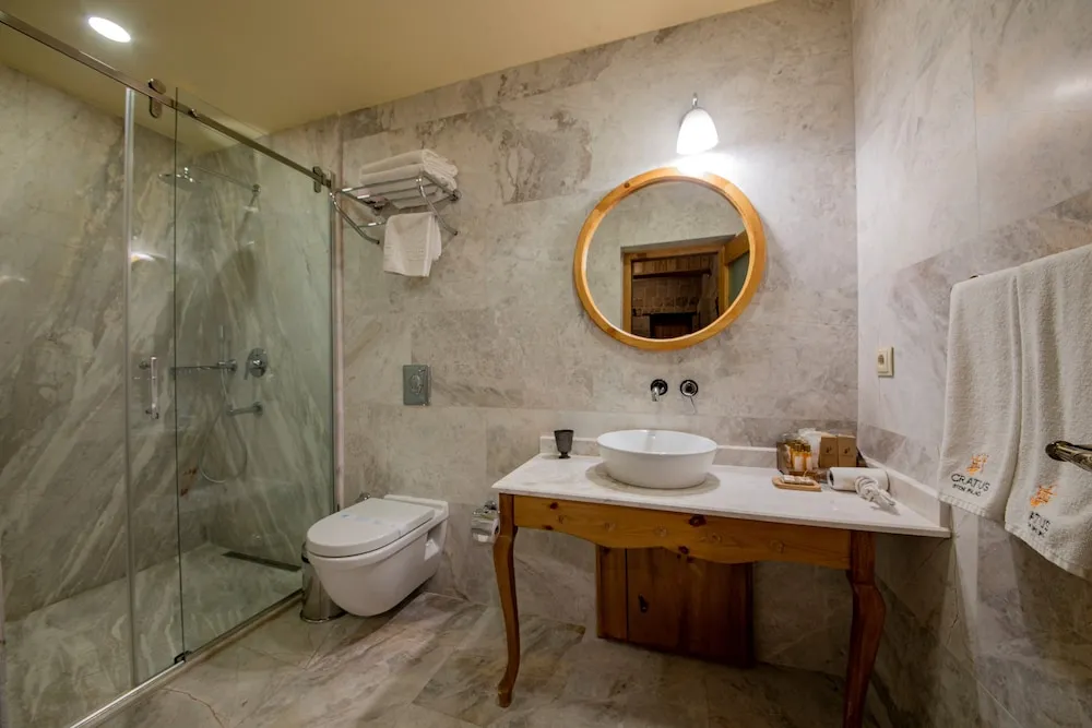 Stone Standard Twin Room