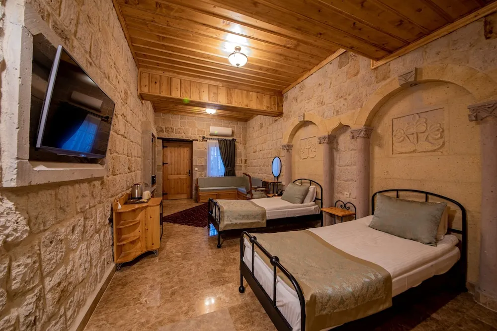 Stone Standard Twin Room