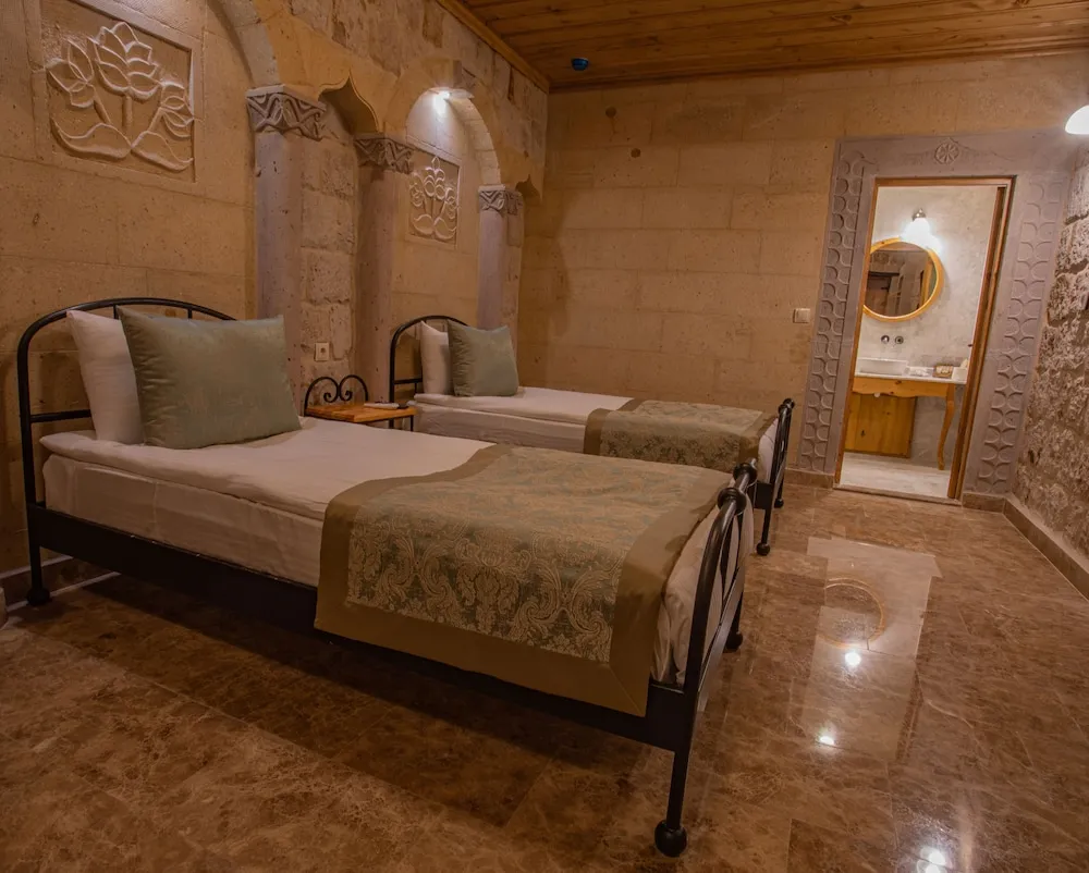 Stone Standard Twin Room