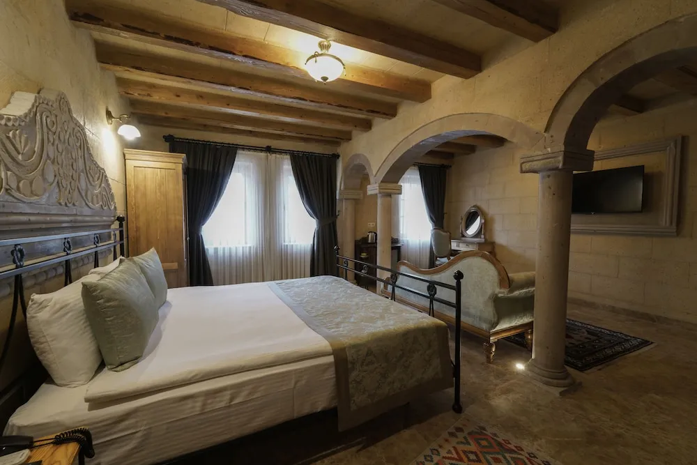 Stone Junior Suite Room