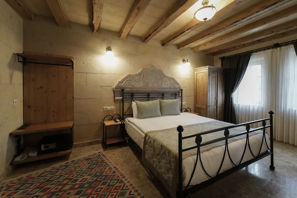 Stone Junior Suite Room