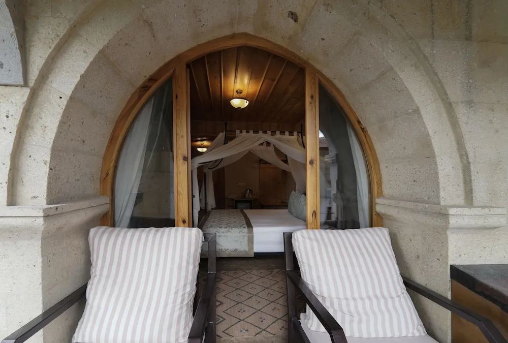 Stone Deluxe Room with Balcony