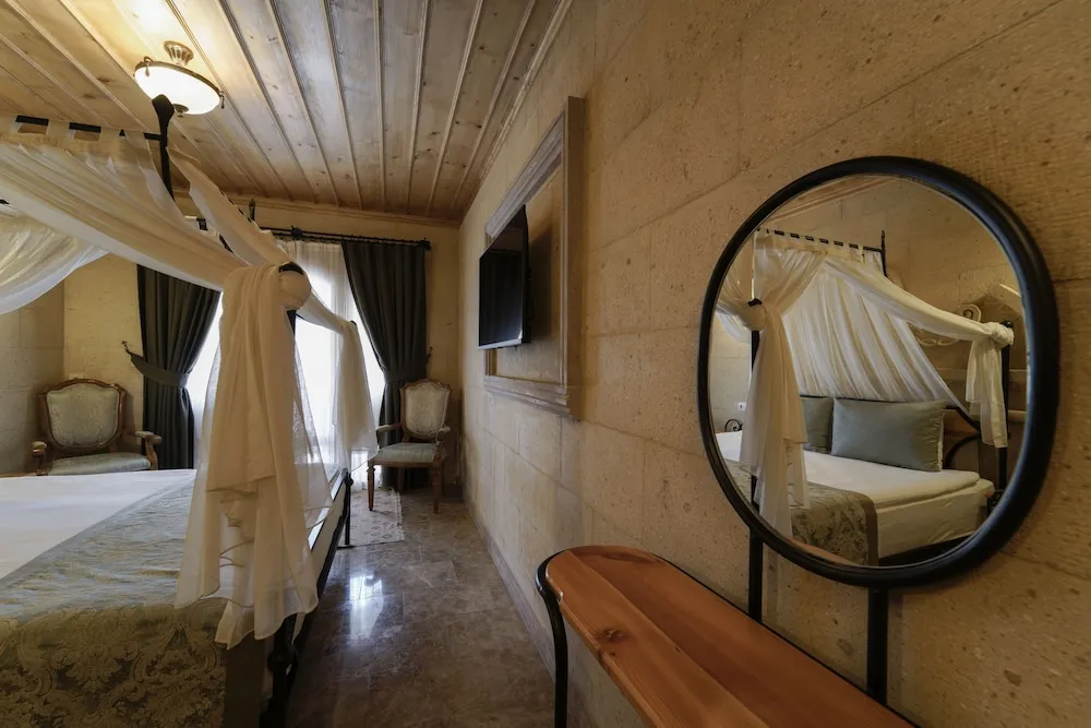 Stone Deluxe Room with Balcony