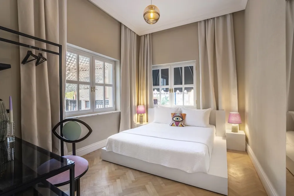 Suite with Living Room