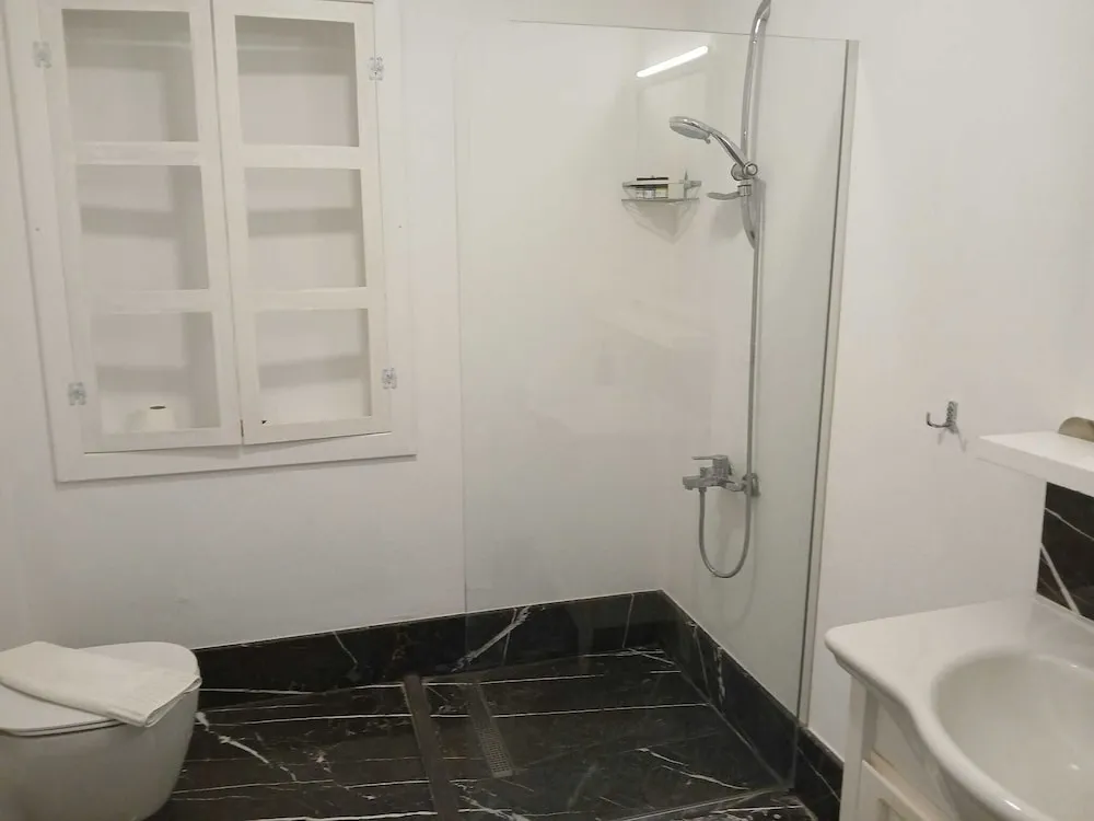 Suite with Kitchenette
