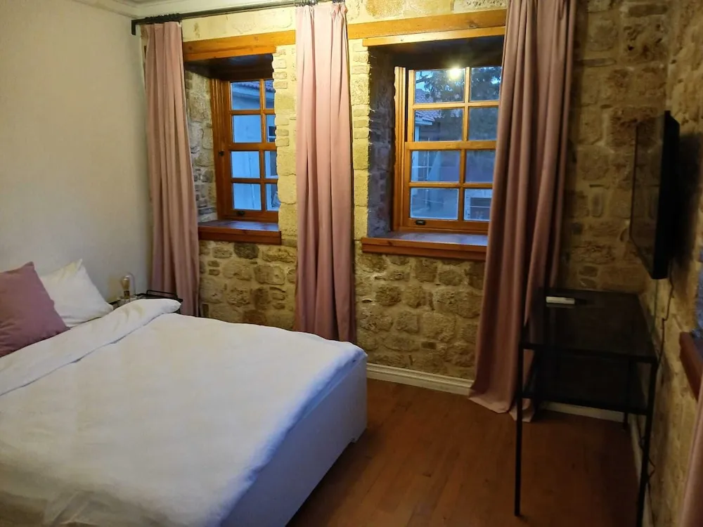 Suite with Kitchenette