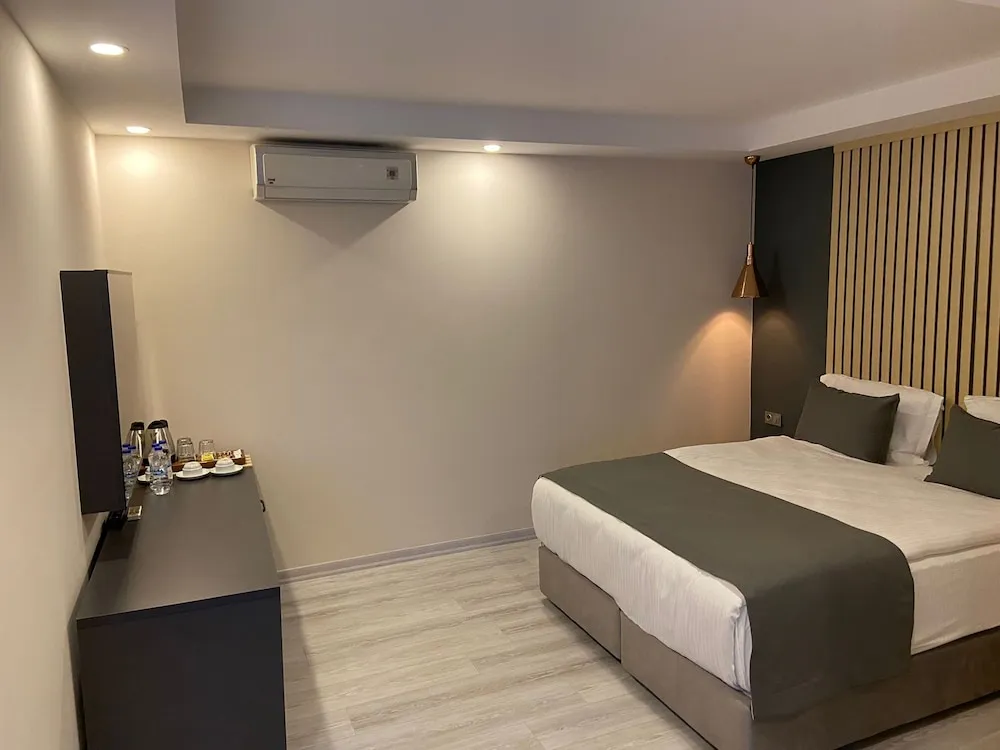 Deluxe Üç Kişilik Oda