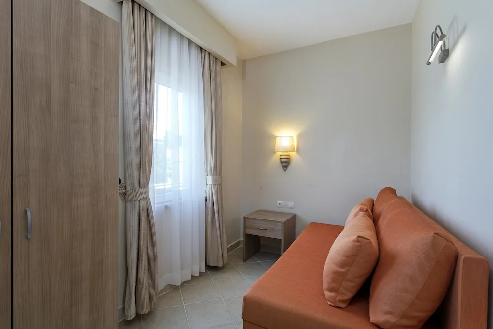 Villa Family Suite, 2 Bedrooms & 1 Living Room