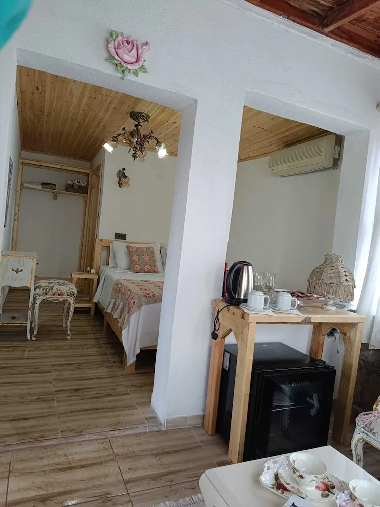 Superior Tek Büyük Yataklı Oda, Plaj Manzaralı