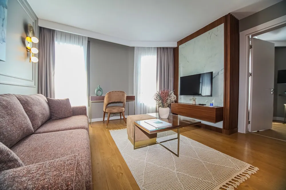 Deluxe Süit, 1 En Büyük (King) Boy Yatak, Sigara İçilmez, Şehir Manzaralı