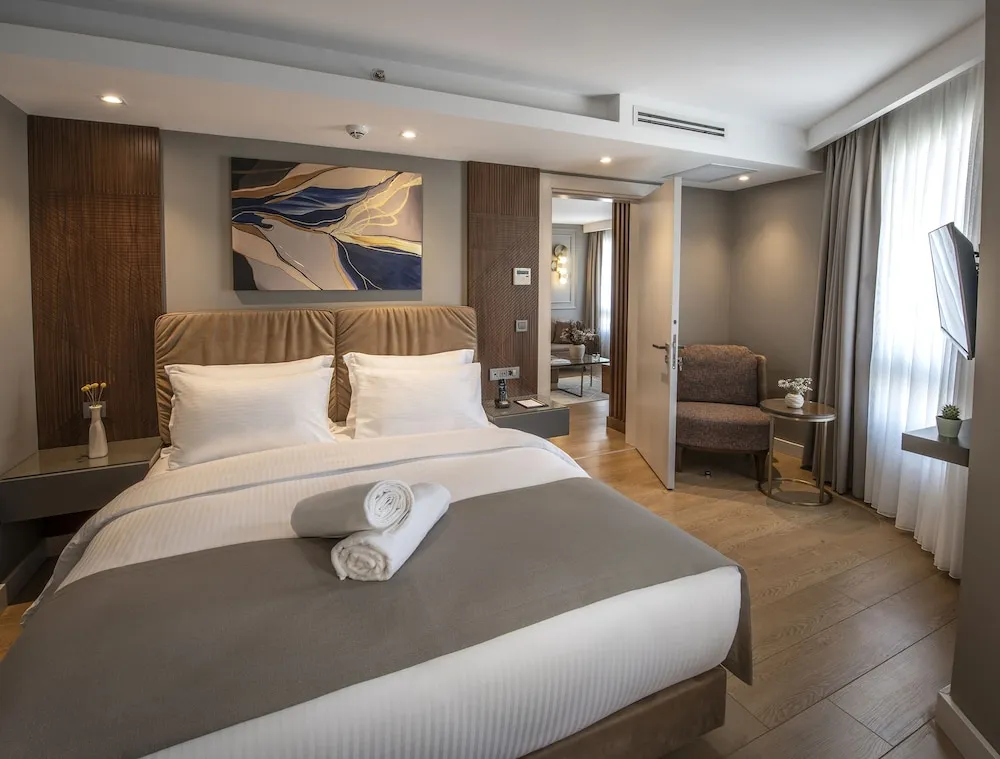 Deluxe Süit, 1 En Büyük (King) Boy Yatak, Sigara İçilmez, Şehir Manzaralı