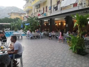 Santana Hotel