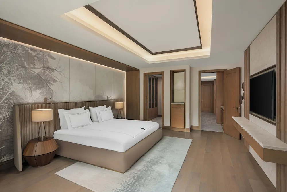 King Suite