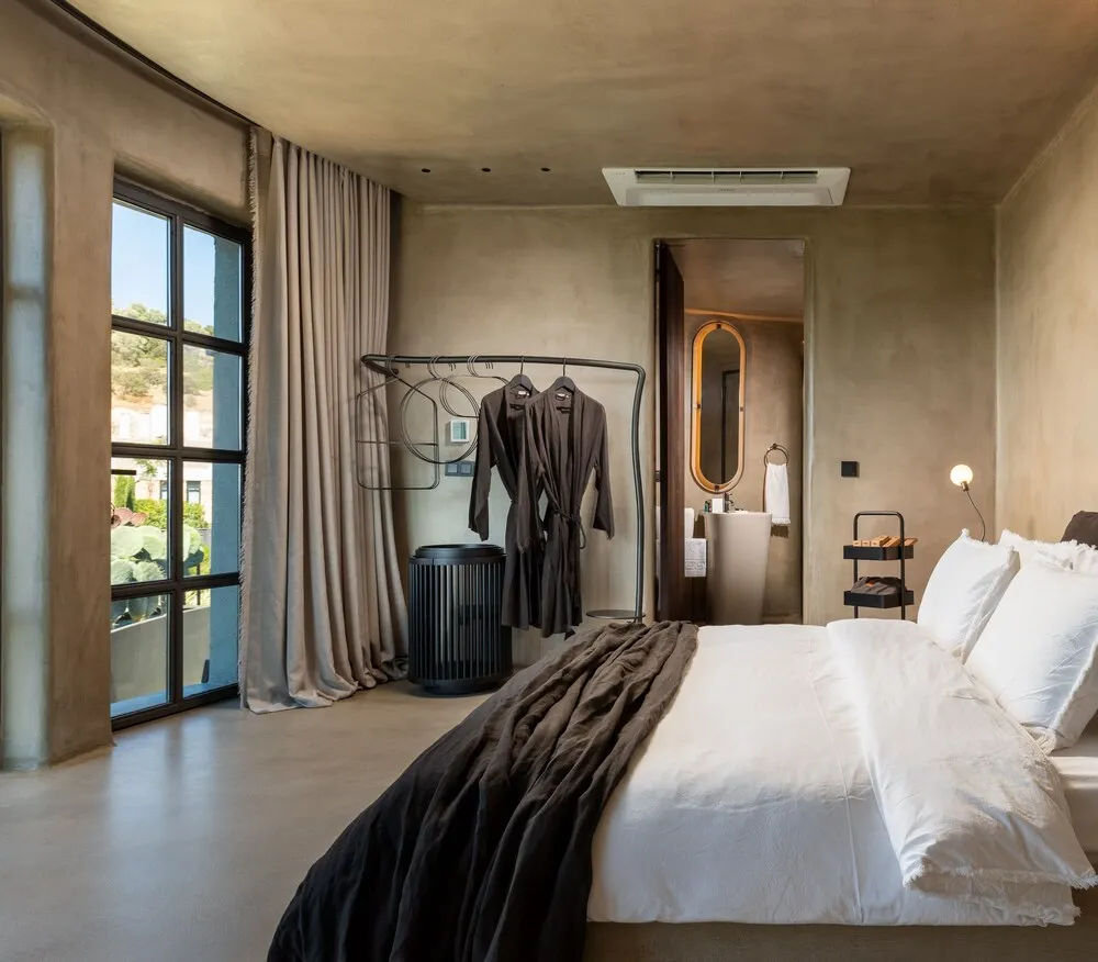 Deluxe Garden Room