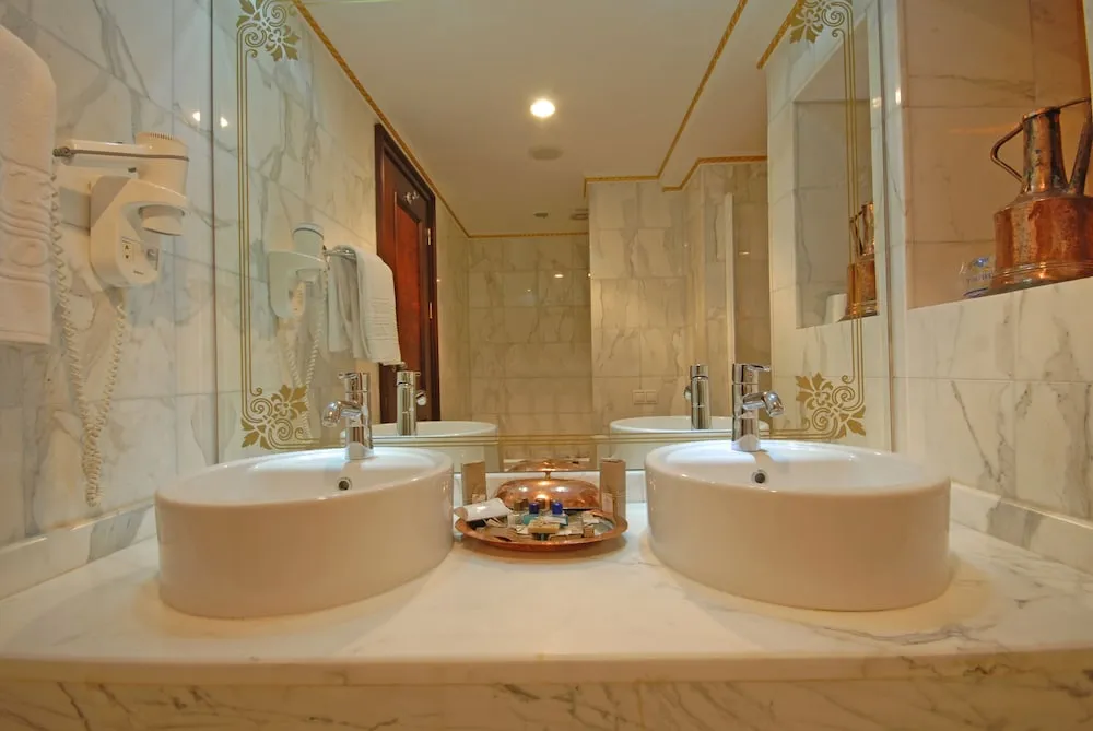King Suite
