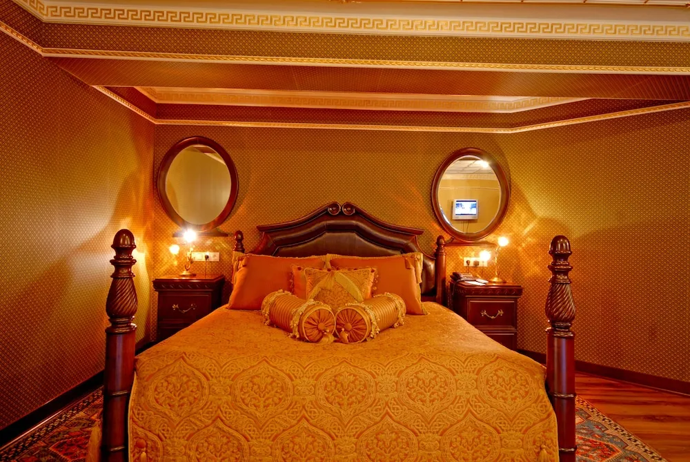 King Suite