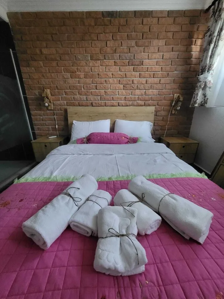 Bodrum Kat Çift Kişilik Oda