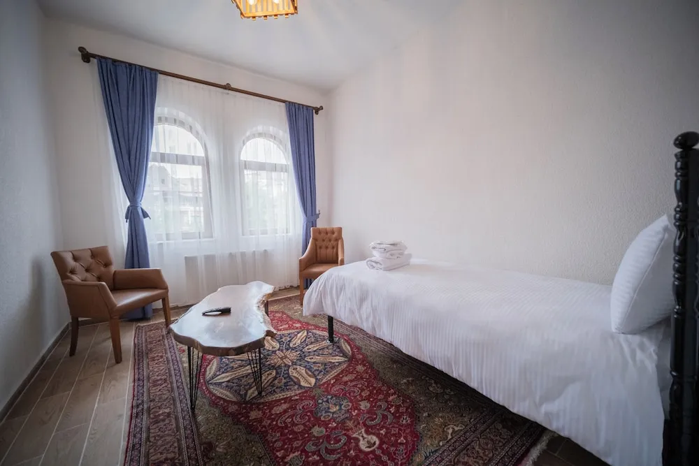 Comfort Triple Room With Balcony