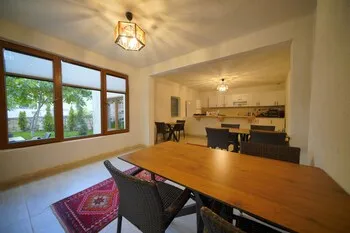 Ayaz Stone House