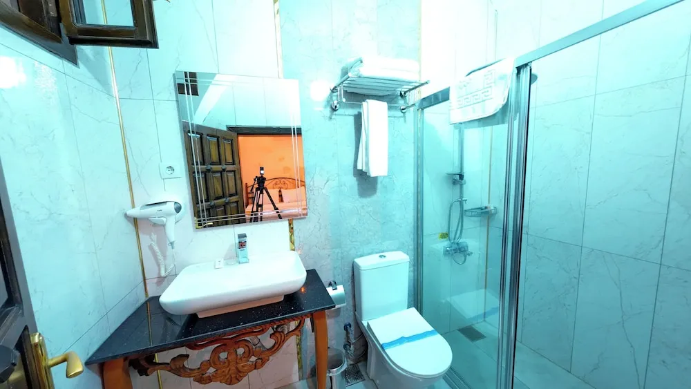 Standard Tek Büyük veya İki Ayrı Yataklı Oda