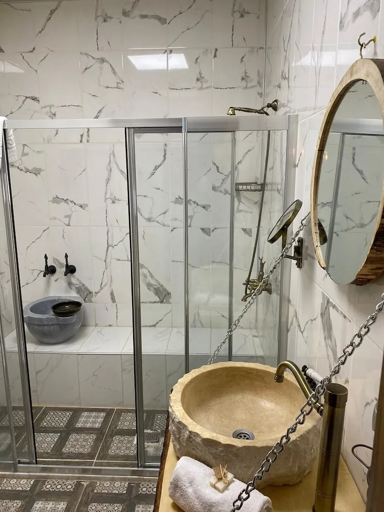 Deluxe Oda, Birden Çok Yatak, Sigara İçilebilir, Dağ Manzaralı