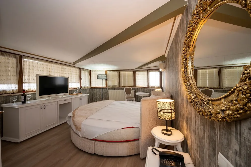 Suite Room