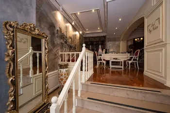 Fuat Bey Palace Hotel & Spa