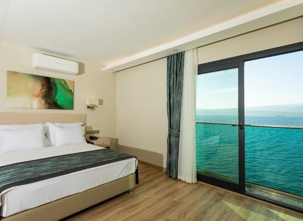 Premium Oda, 1 Yatak Odası, Sigara İçilmez, Deniz Manzaralı