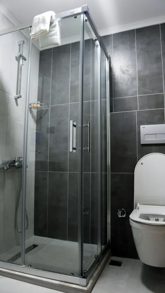 Standard Üç Kişilik Oda