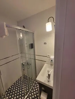 Paris Alaçatı Butik Otel