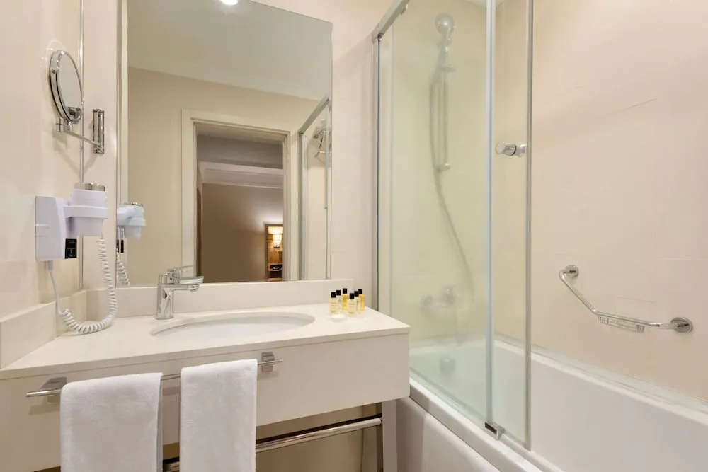 Deluxe Süit, Sigara İçilmez (1 King Bed, 1 Single Bed)