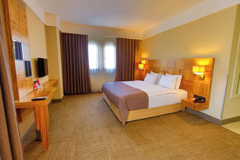 Deluxe Süit, Sigara İçilmez (1 King Bed, 1 Single Bed)