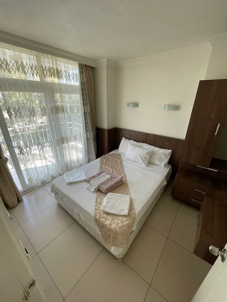 Family Oda, 2 Yatak Odası, Havuz Manzaralı, Havuz Kenarı