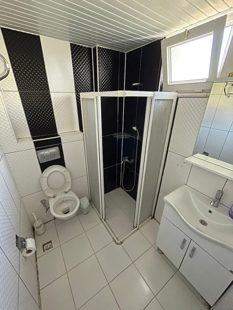 Standard Üç Kişilik Oda