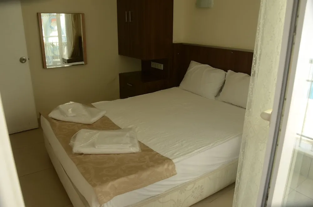 Standard Üç Kişilik Oda