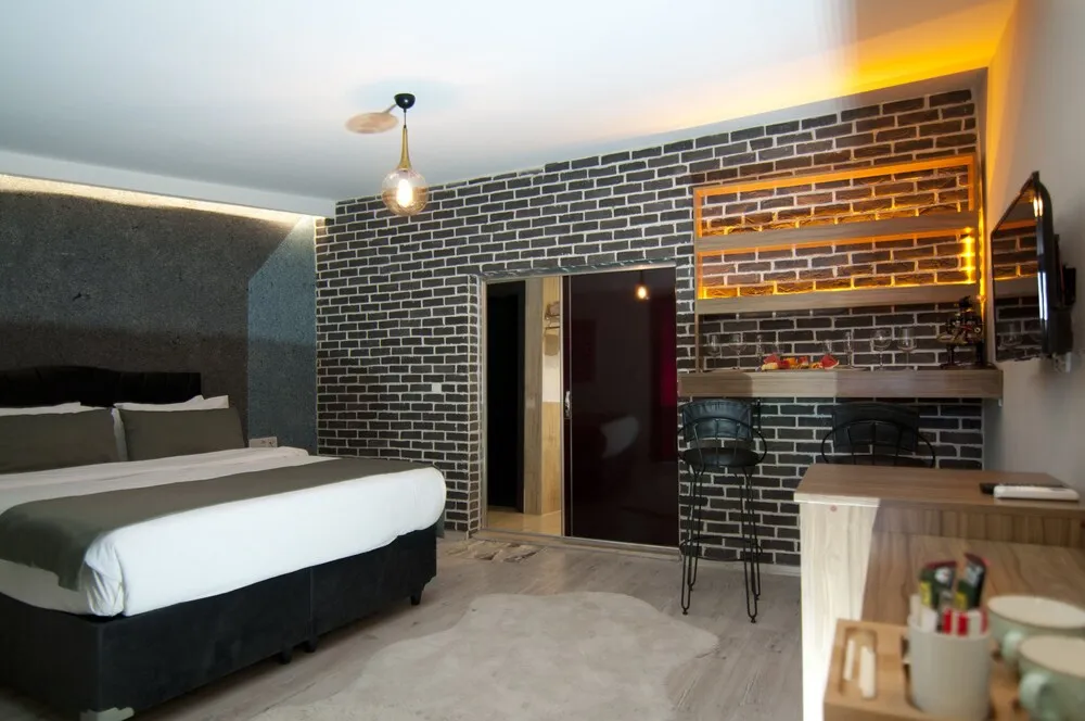 Luxury Tek Büyük Yataklı Oda