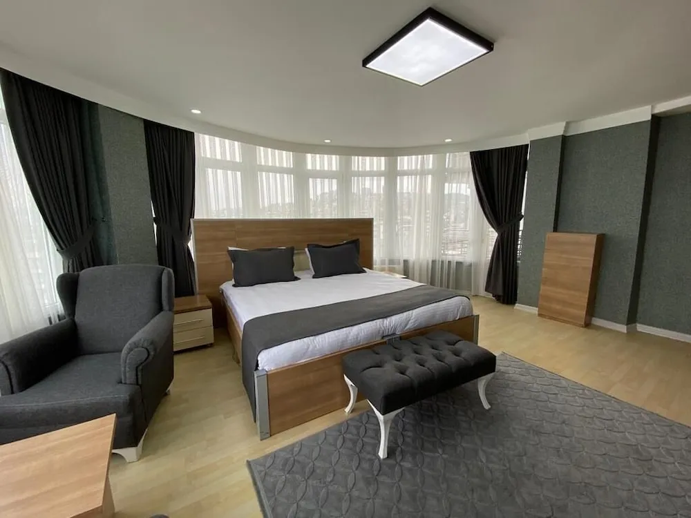 Suite Room