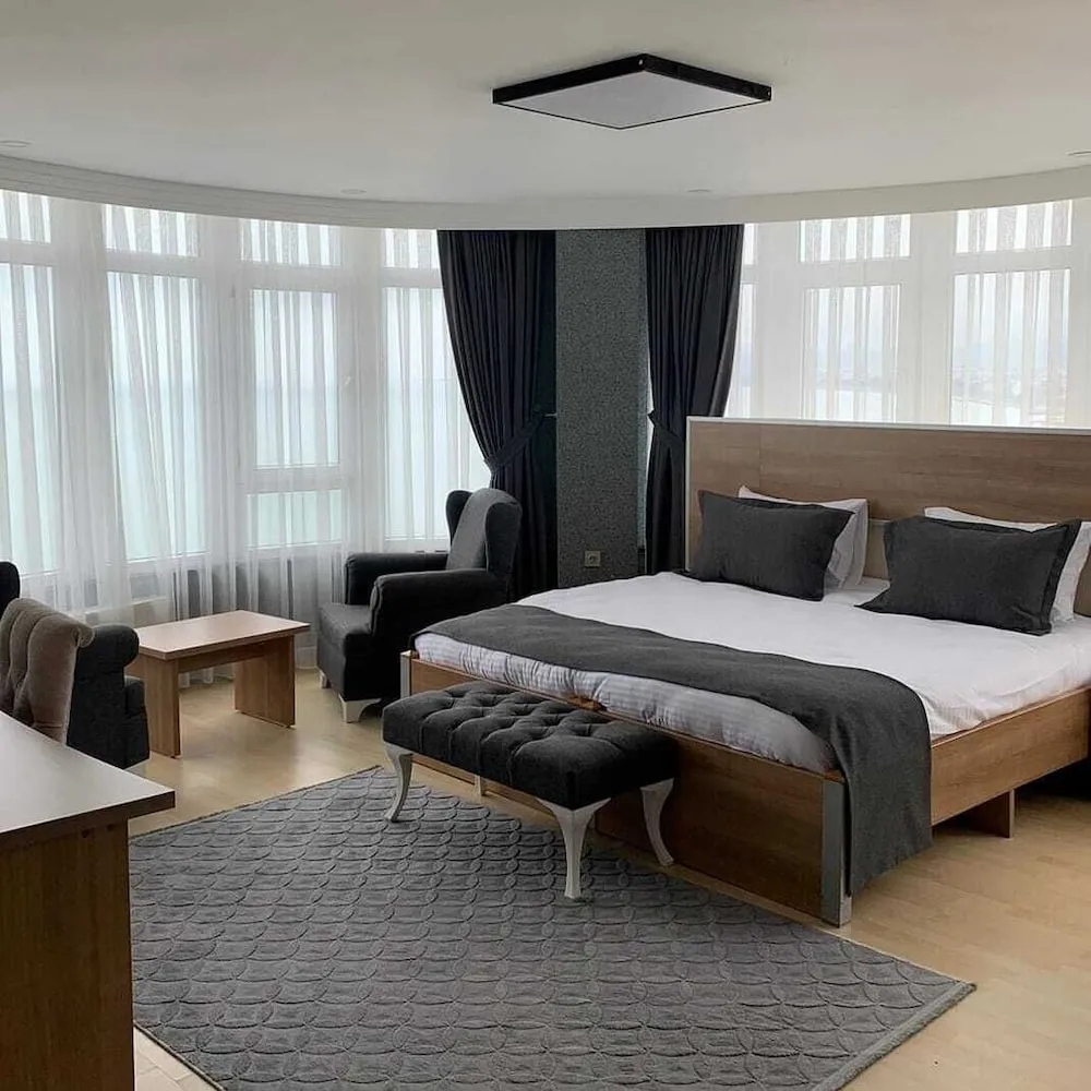 Suite Room