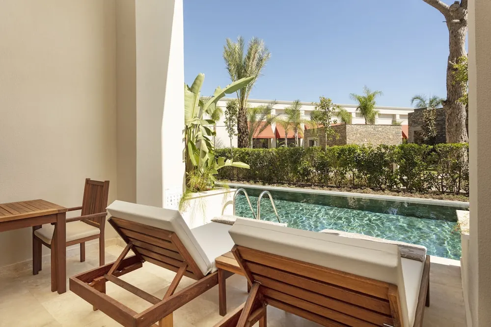 Superior Room Swim-up