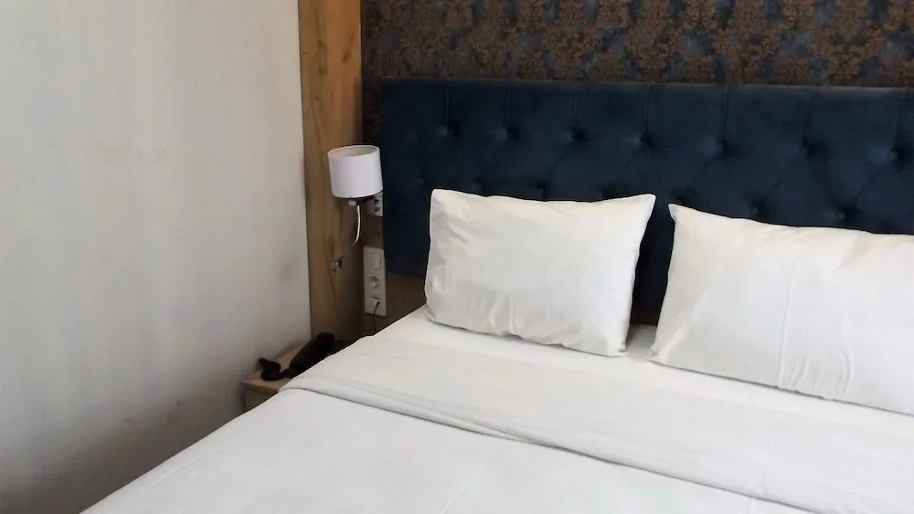Standard Tek Büyük Yataklı Oda, 1 Çift Kişilik Yatak, Sigara İçilebilir, Şehir Manzaralı
