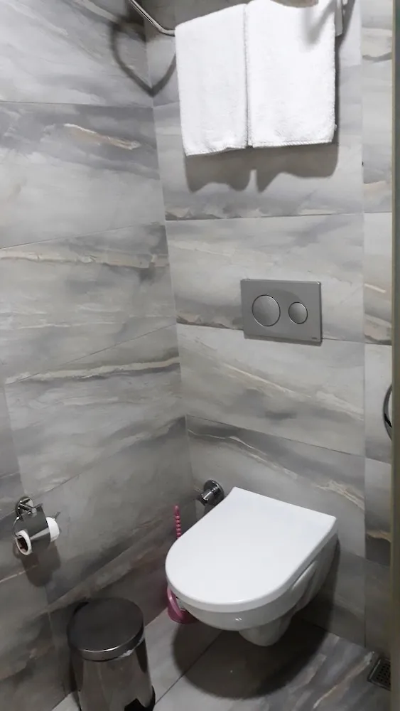 Standard Tek Büyük Yataklı Oda, 1 Çift Kişilik Yatak, Sigara İçilebilir, Şehir Manzaralı