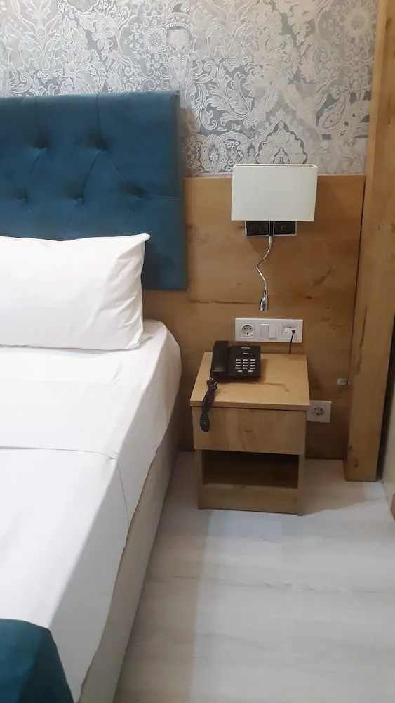 Standard Tek Büyük Yataklı Oda, 1 Çift Kişilik Yatak, Sigara İçilebilir, Şehir Manzaralı