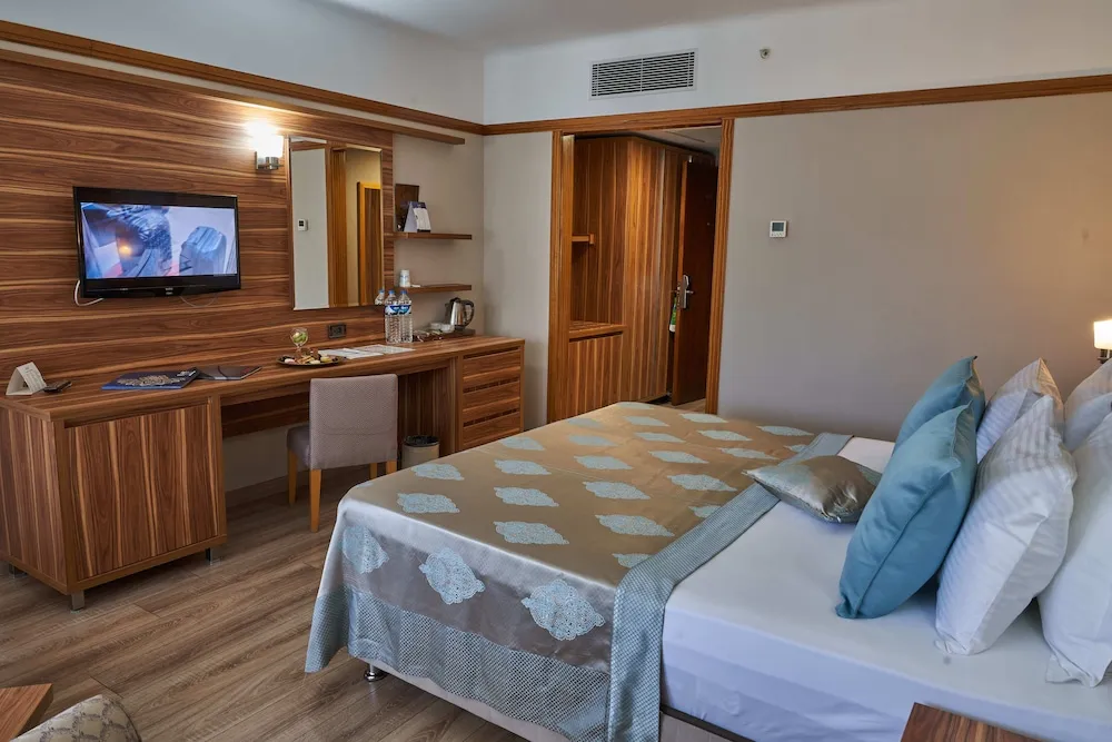 Deluxe Oda, 1 Çift Kişilik Yatak, Avlu Manzaralı