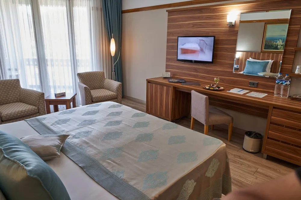Deluxe Oda, 1 Çift Kişilik Yatak, Avlu Manzaralı