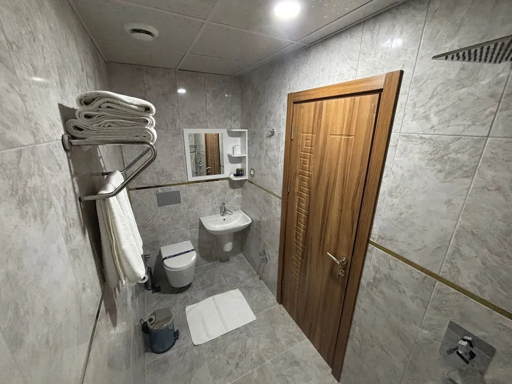 Economy Room (No Window)