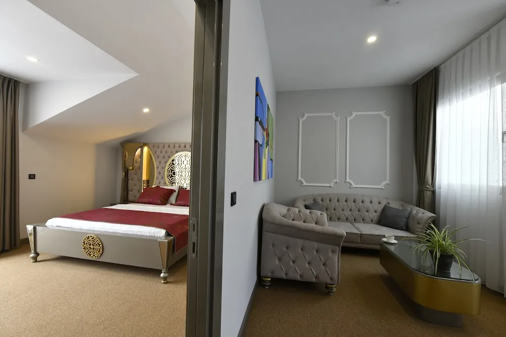 King Suite